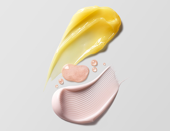 Тріо фаворитів для наповнення та зволоження шкіри з Трояндою ELEMIS The Pro-Collagen Rose Icons Skin Soothing Trio