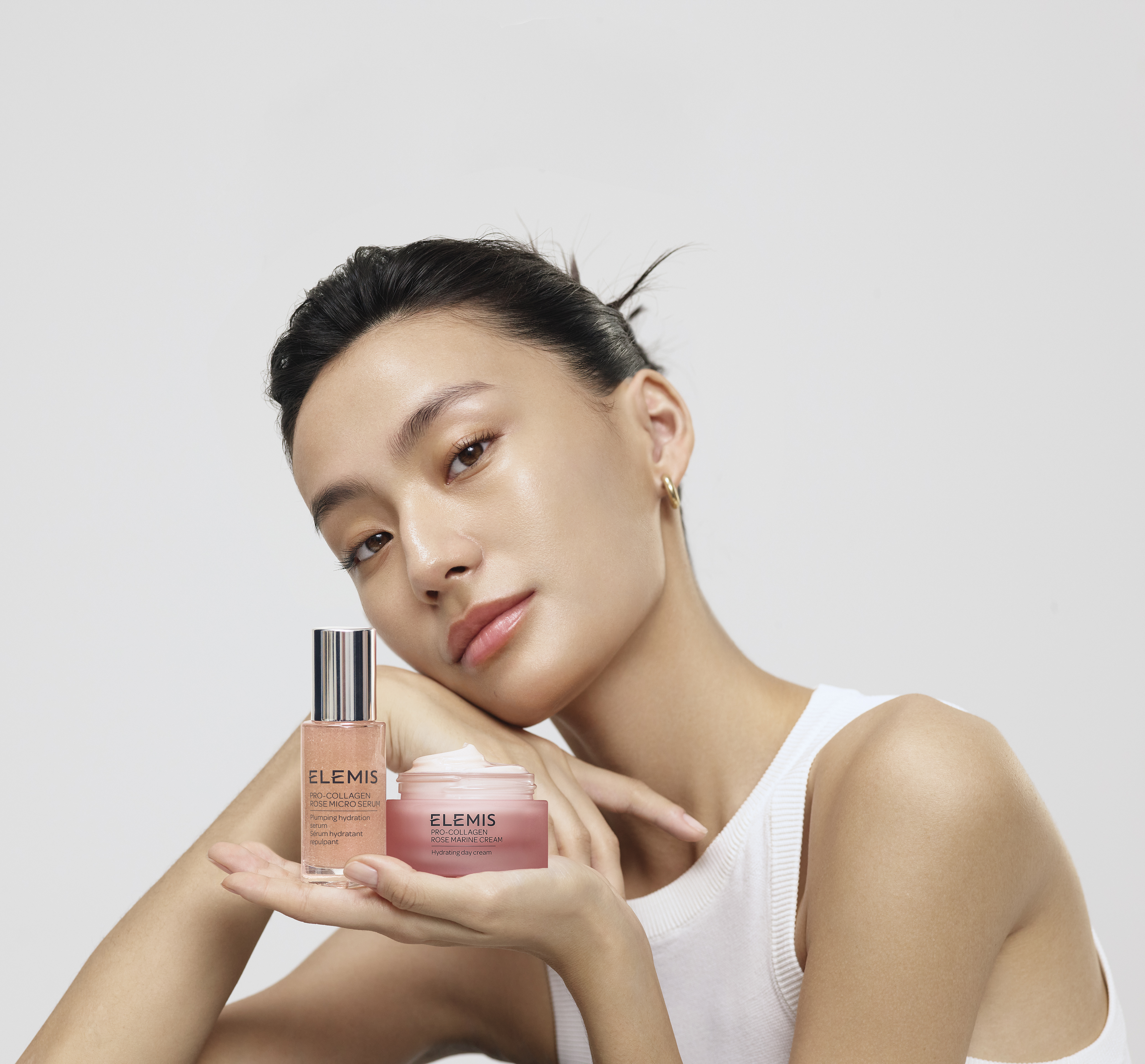 Зволожувальна мікро-сироватка Троянда ELEMIS Pro-Collagen Rose Micro Serum
