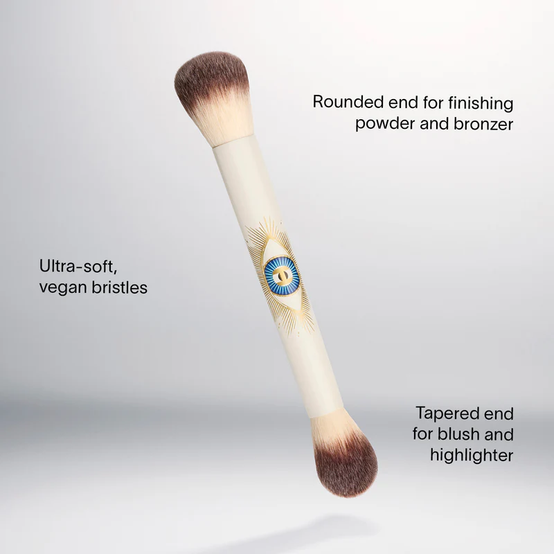 ЛІМІТОВАНИЙ Пензлик для макіяжу HOURGLASS Ambient™ Lighting Edit Brush — Limited Edition Collection 2024 — EVIL EYE